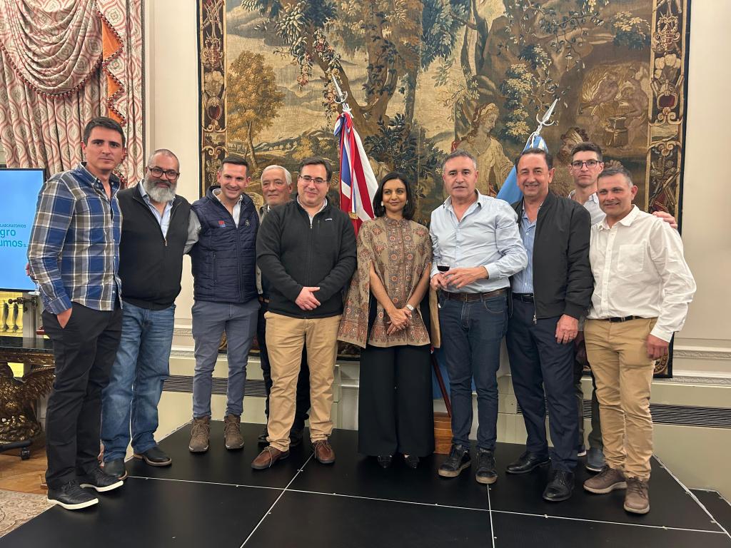 Productores Argentinos se reúnen en la Embajada Británica para debatir el futuro de la ganadería